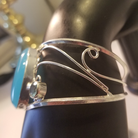 EXCELLENT BRACELET NWOT - Picture 7 of 11